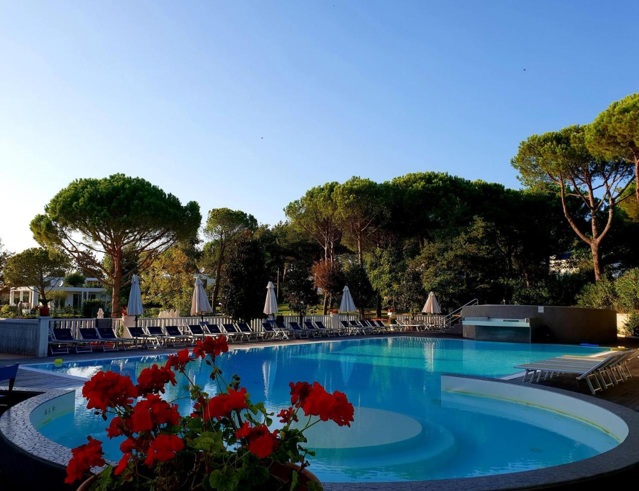 Villaggio La Pescaccia San Clemente  Esterno foto