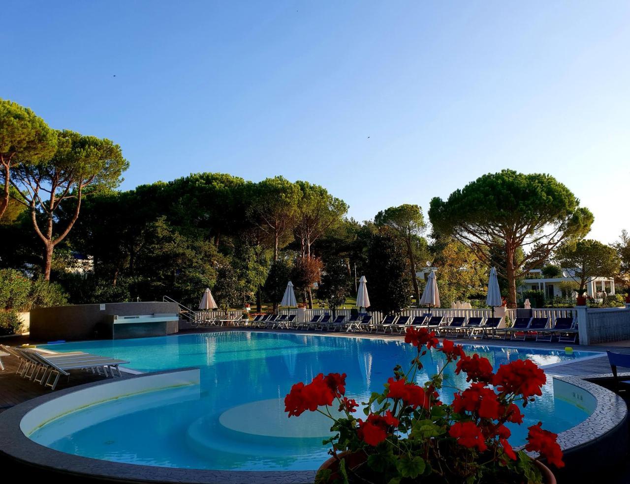 Villaggio La Pescaccia San Clemente  Esterno foto