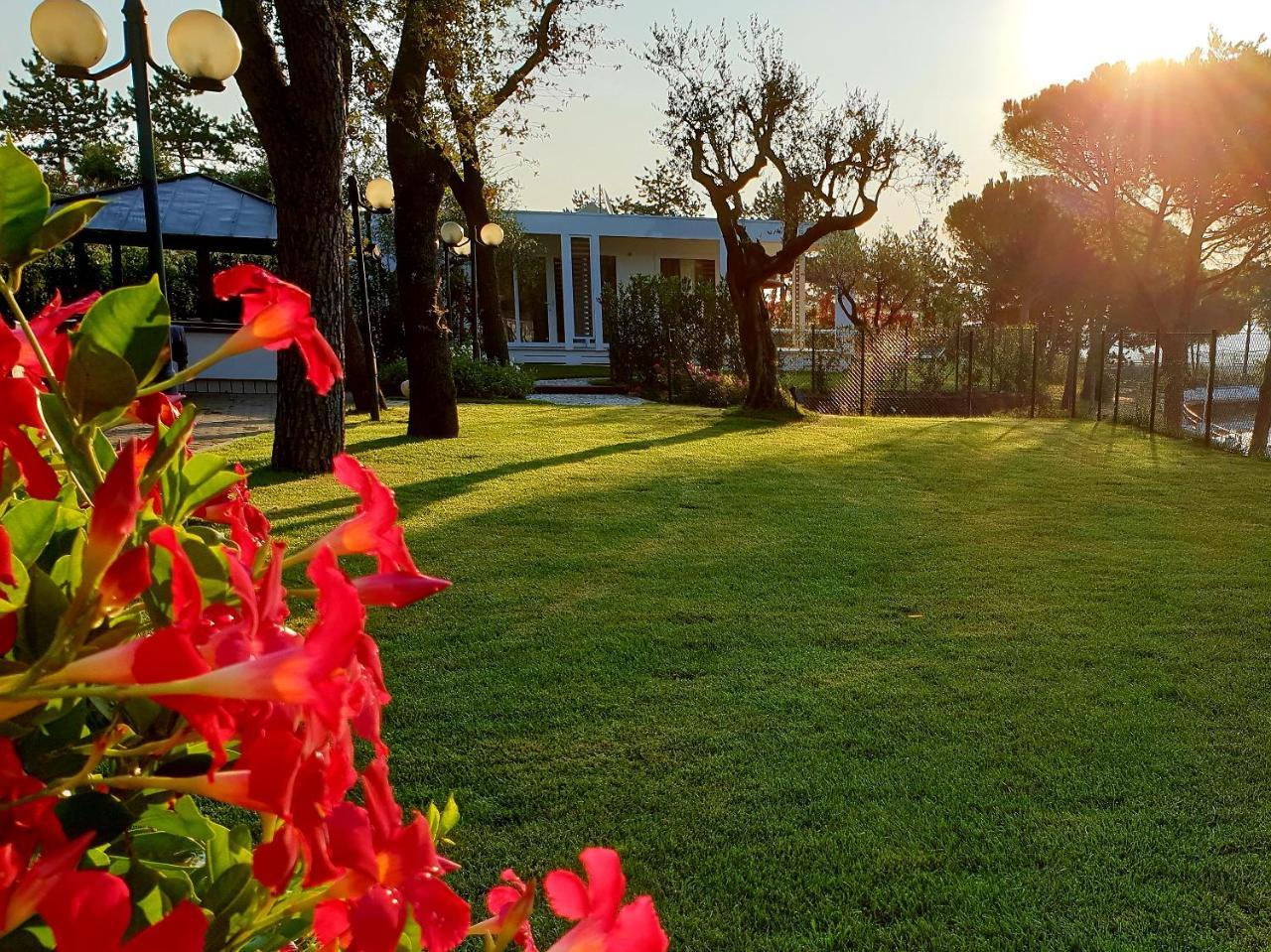 Villaggio La Pescaccia San Clemente  Esterno foto